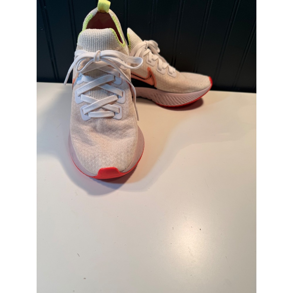 Nike React Infinity Run Flyknit Pale Ivory Pink Blast CW5636-100 Womens 7.5